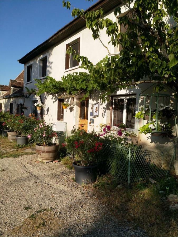 Chambre D'Hotes Le Chat Botte Espedaillac ภายนอก รูปภาพ